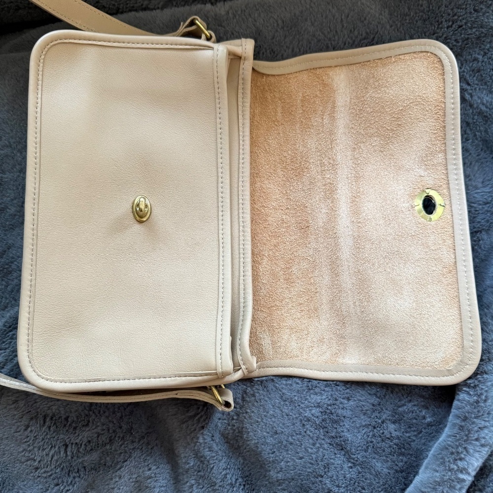Vintage Coach 9850 Compartment Bag mystery color - Stone? - READ - Picture 11 of 16
